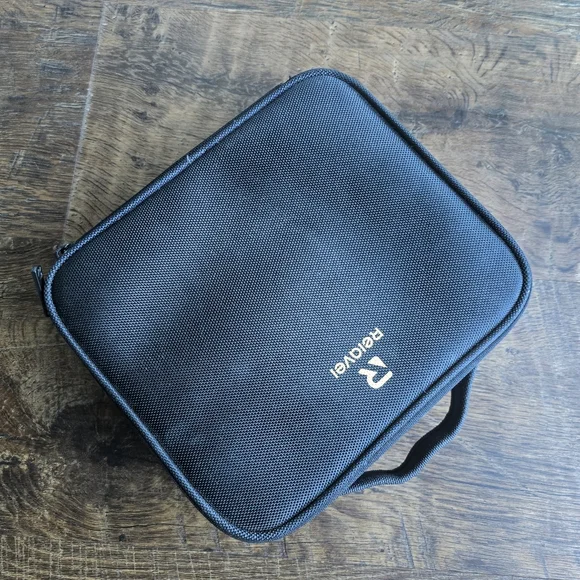 Travel Makeup Case - Picture 4 of 5